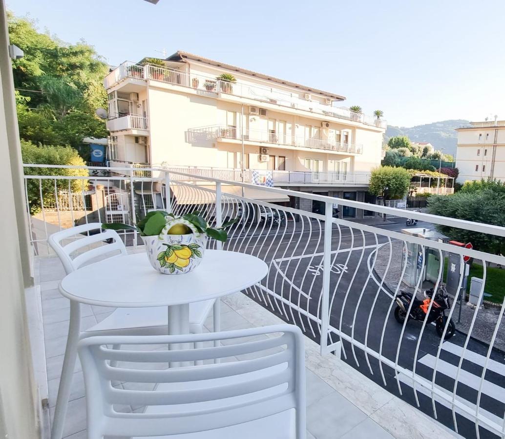 Palazzo Mauro Sorrento Luxury Rooms エクステリア 写真