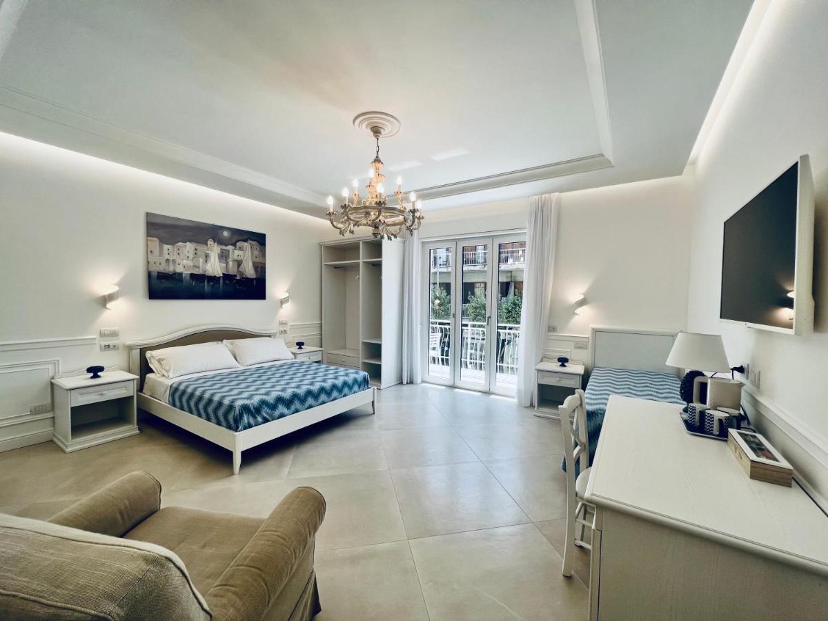 Palazzo Mauro Sorrento Luxury Rooms エクステリア 写真