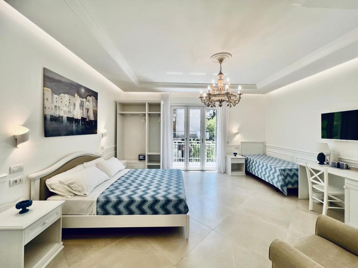 Palazzo Mauro Sorrento Luxury Rooms エクステリア 写真